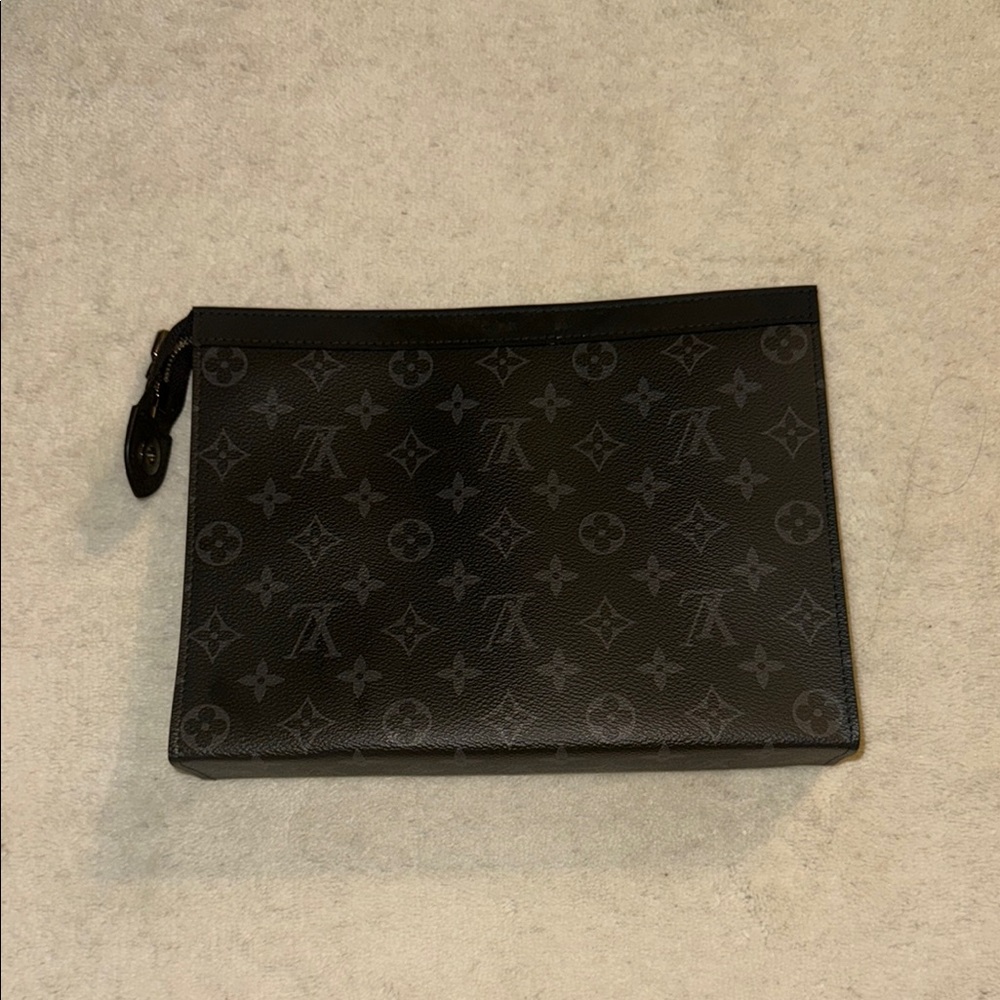 Louis Vuitton Pochette Toiletry Bag